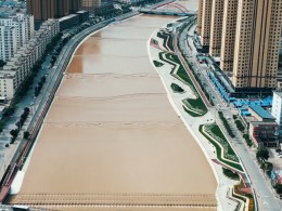 聞汛而動(dòng) 使命必達(dá) | 甘肅機(jī)械化搶險(xiǎn)隊(duì)成功開(kāi)辟應(yīng)急通道獲贈(zèng)錦旗